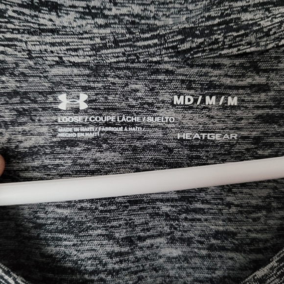 Under Armour Women's UA Tech™ Twist V-Neck. - Picture 6 of 6